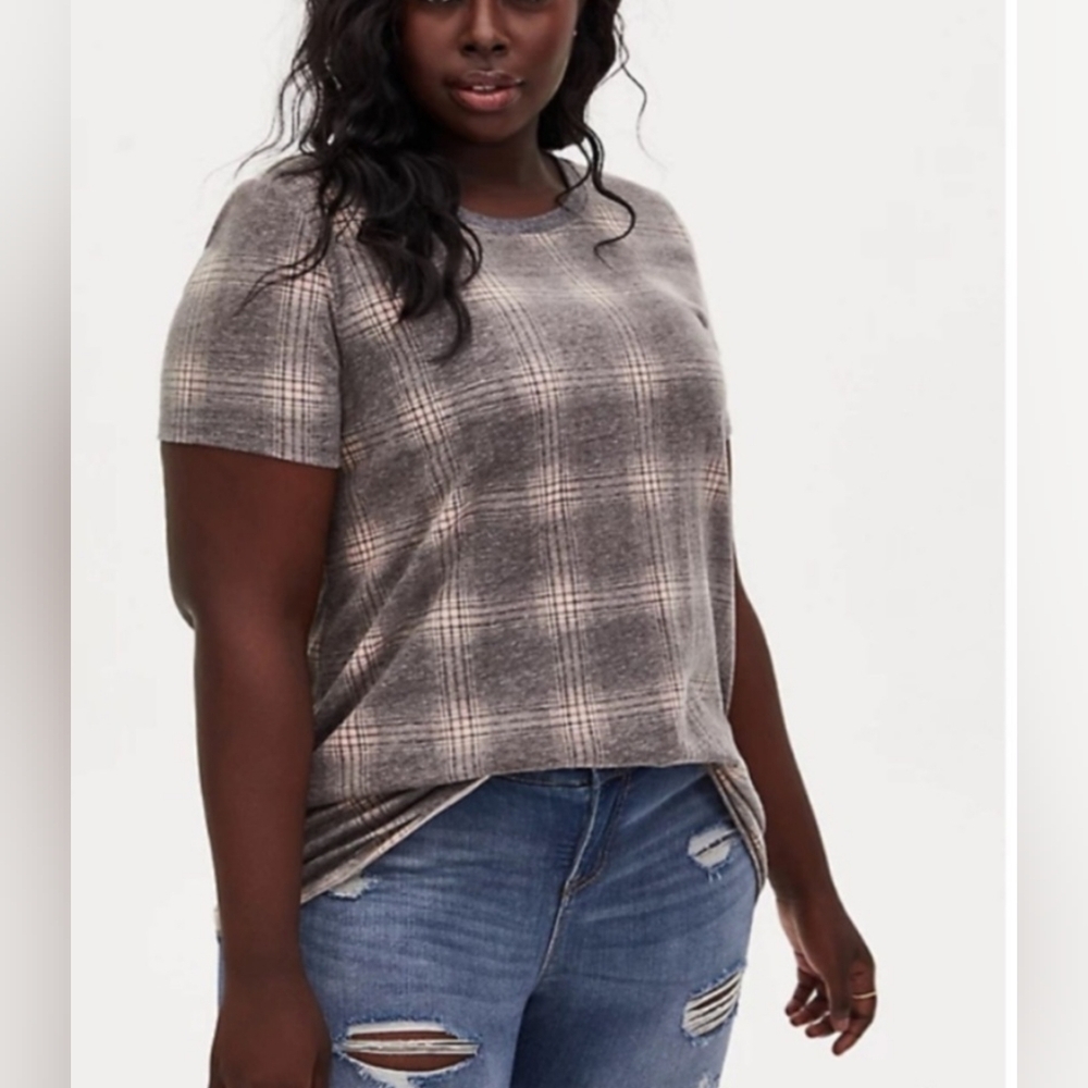 Torrid Classic Fit Tee Shirt Gray & Peach Plaid - Picture 2 of 9